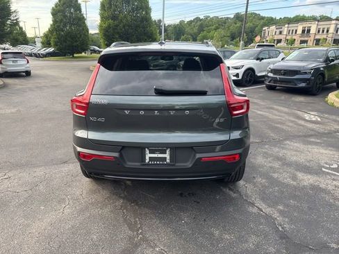 Used 2026 Volvo XC40 B5 Core w/ Climate Package AWD/4WD image 5