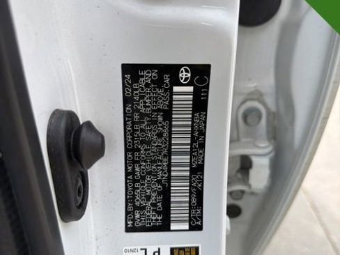 Used 2024 Toyota Corolla SE image 13