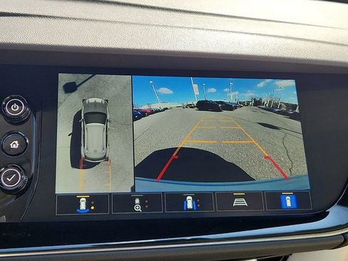 Certified 2023 Buick Envision Avenir image 18