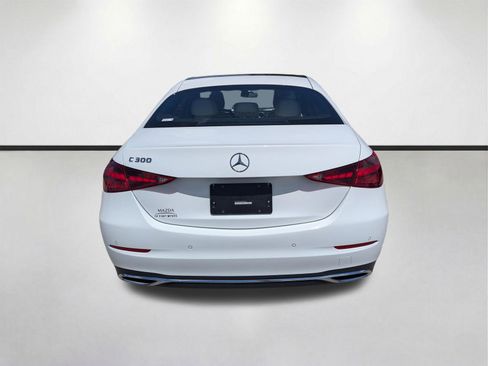 Used 2025 Mercedes-Benz C 300 Sedan image 5