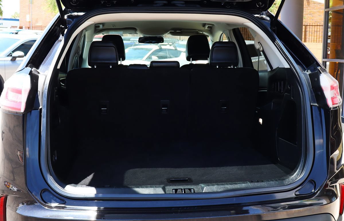 Used 2021 Ford Edge SEL w/ Cargo Accessory Package AWD/4WD image 24