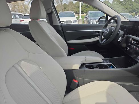Used 2025 Hyundai Sonata SEL image 11