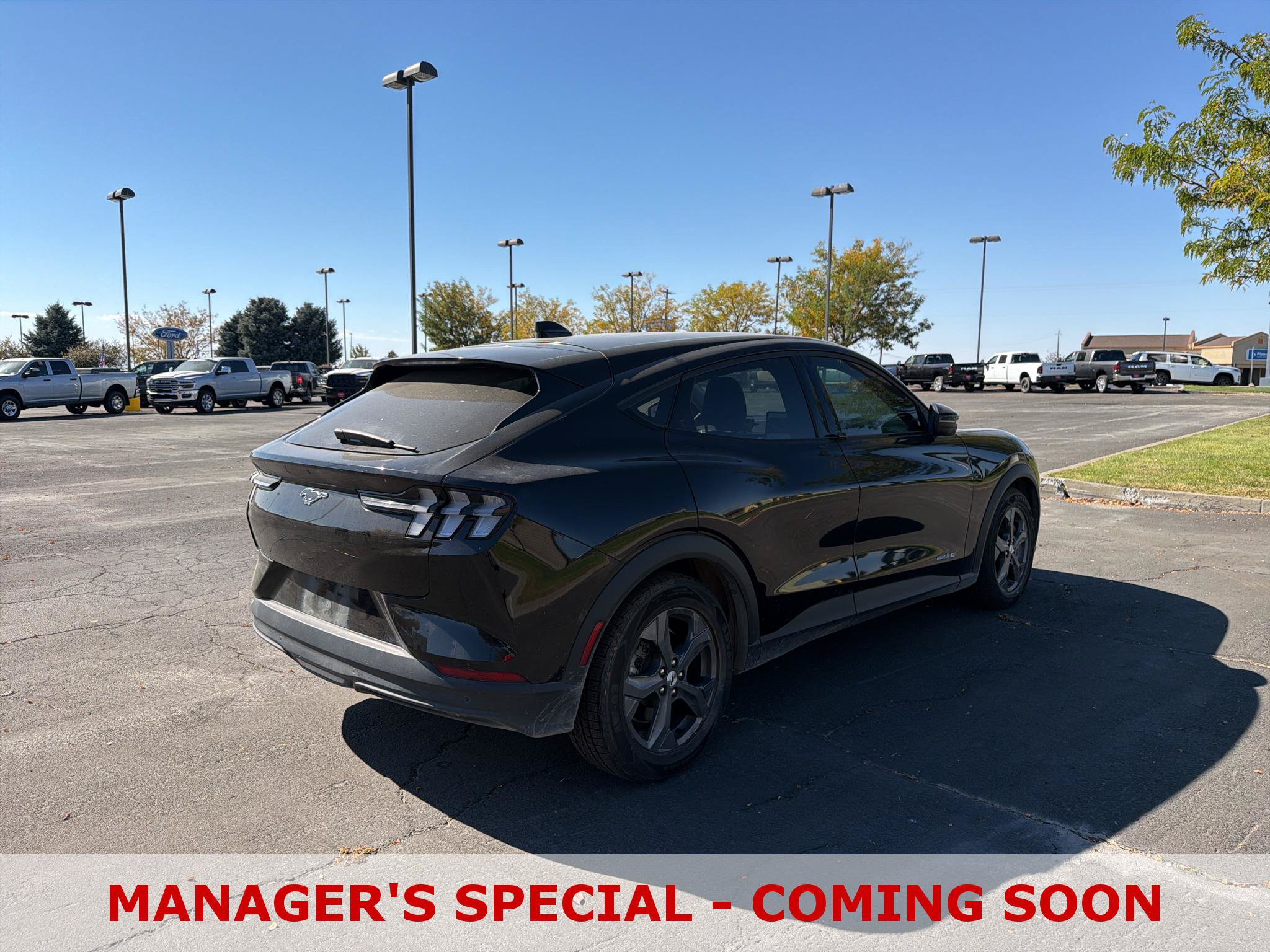 Used 2021 Ford Mustang Mach-E Select AWD/4WD image 5