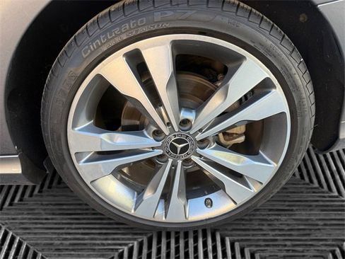 Used 2019 Mercedes-Benz CLA 250 image 32