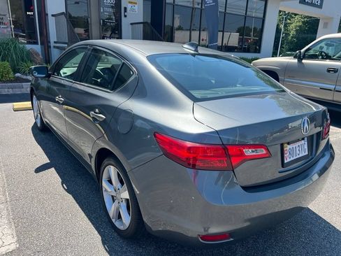 Used 2014 Acura ILX w/ Premium Package FWD image 4