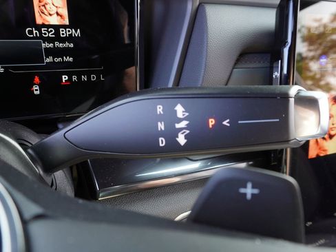 New 2026 GMC Terrain AT4 w/ Technology Package II image 18