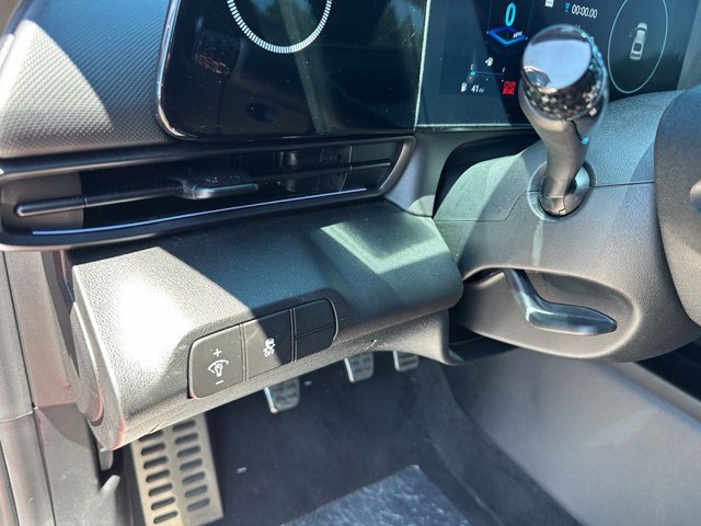 Used 2024 Hyundai Elantra N FWD image 18