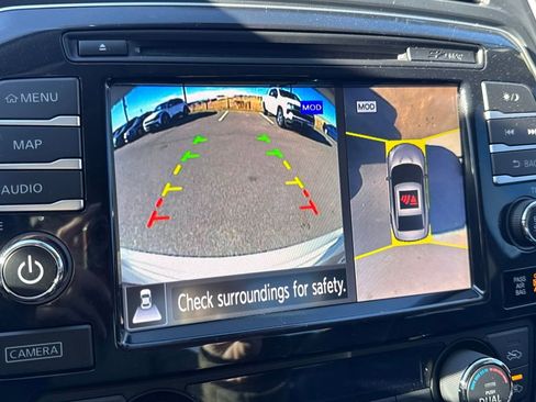 Used 2017 Nissan Maxima Platinum image 45