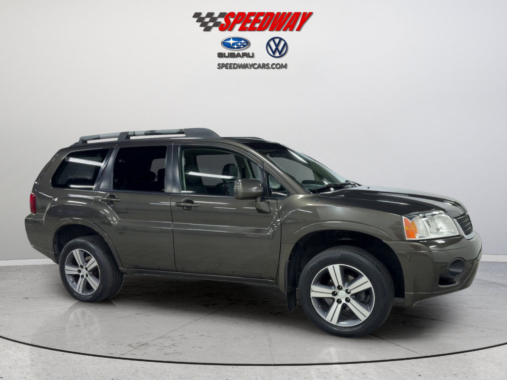 Used 2010 Mitsubishi Endeavor SE AWD/4WD image 3