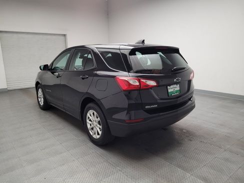 Used 2020 Chevrolet Equinox LS FWD image 5