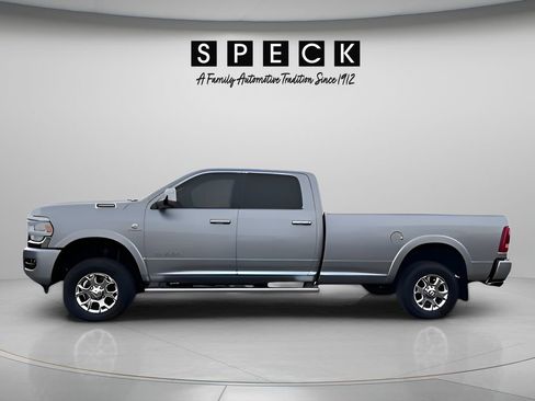 Used 2021 RAM 3500 Laramie AWD/4WD image 2