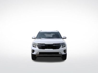 Used 2024 Kia Seltos SX w/ SX Sunroof Package