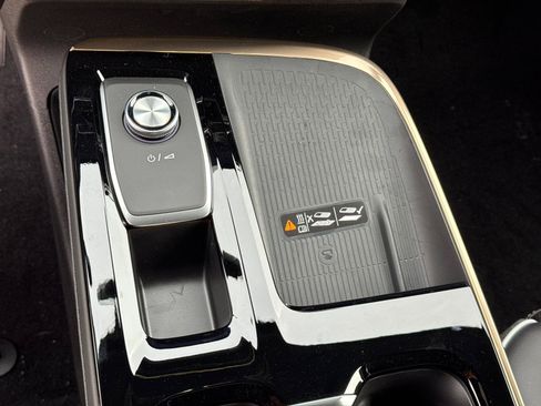 New 2026 Buick Enclave Avenir w/ Super Cruise Package image 32