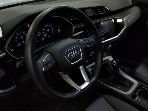 Used 2021 Audi Q3 2.0T Premium w/ Convenience Package image 17