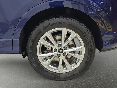 Certified 2025 Audi Q3 2.0T Premium Plus w/ Premium Plus Package image 32