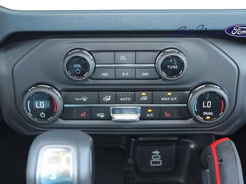 New 2026 Ford Bronco Heritage Edition AWD/4WD image 13