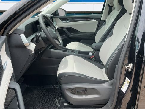 New 2026 Volkswagen Tiguan SE AWD/4WD image 21