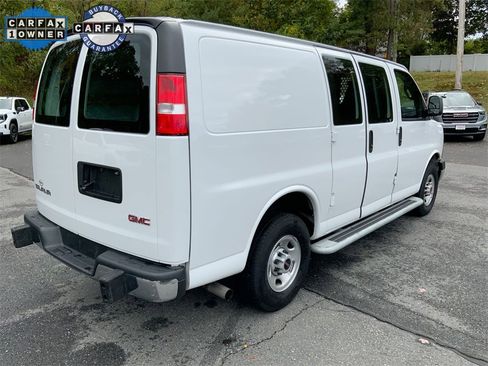 Certified 2024 GMC Savana 2500 w/ Driver Convenience Package image 33