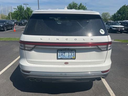 Used 2023 Lincoln Aviator Reserve w/ Equipment Group 201A AWD/4WD image 5