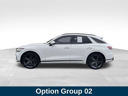 Used 2022 Genesis GV70 2.5T w/ Sport Prestige Package AWD/4WD image 2