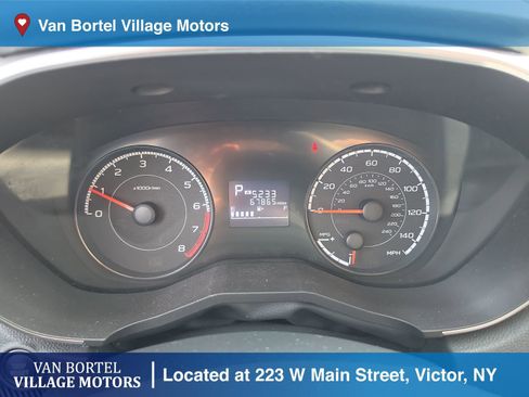 Used 2019 Subaru Crosstrek 2.0i Premium w/ Moonroof Package image 13