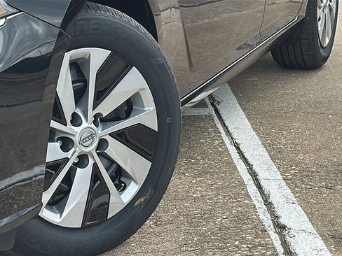 New 2025 Nissan Altima 2.5 S image 3