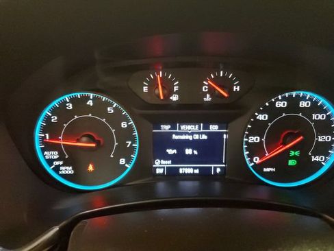 Used 2020 Chevrolet Equinox LS w/ LS Convenience Package AWD/4WD image 17