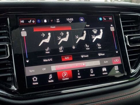 Used 2024 Dodge Durango R/T image 26