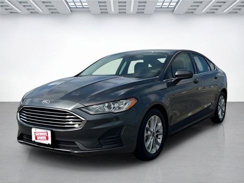 Used 2020 Ford Fusion SE image 8