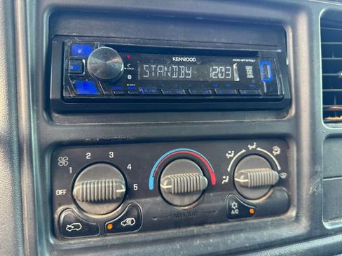 Used 2002 Chevrolet Silverado 1500 LS w/ Off-Road Pkg image 23