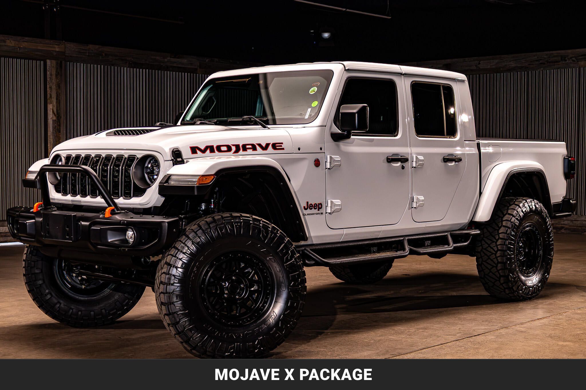 Used 2024 Jeep Gladiator Mojave AWD/4WD image 5