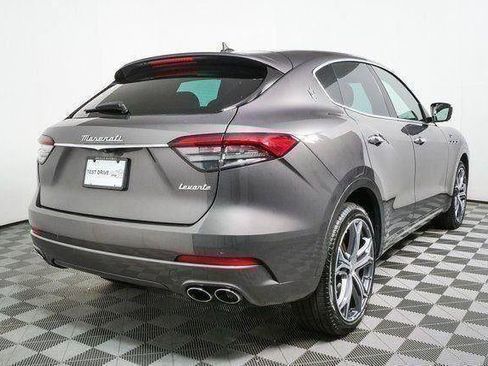 Certified 2023 Maserati Levante GT AWD/4WD image 31