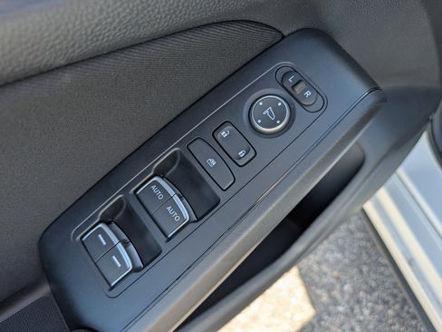 Used 2024 Honda Civic Sport image 23