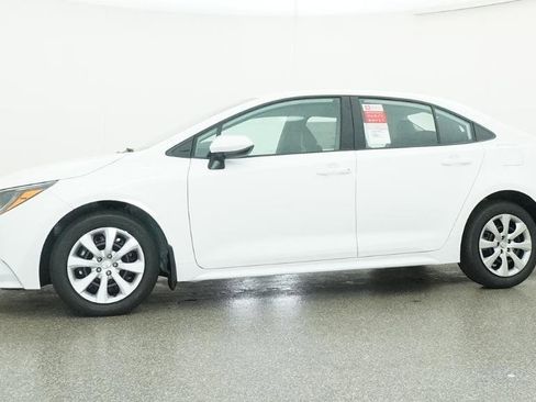 New 2026 Toyota Corolla LE image 19