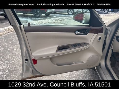 Used 2008 Chevrolet Impala LT image 16