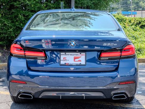 Used 2023 BMW 530e w/ M Sport Package RWD image 26
