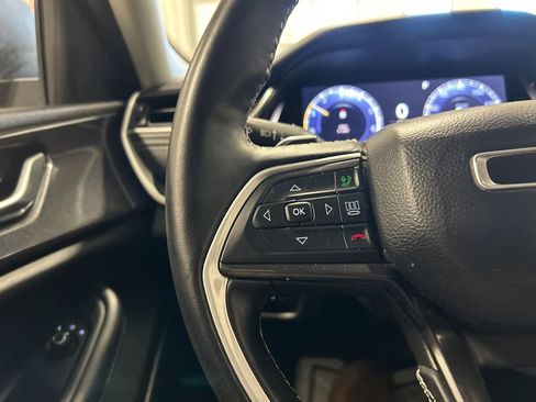 Used 2022 Jeep Grand Cherokee L Laredo w/ Luxury Tech Group I image 19