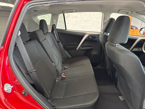 Certified 2016 Toyota RAV4 LE AWD/4WD image 40