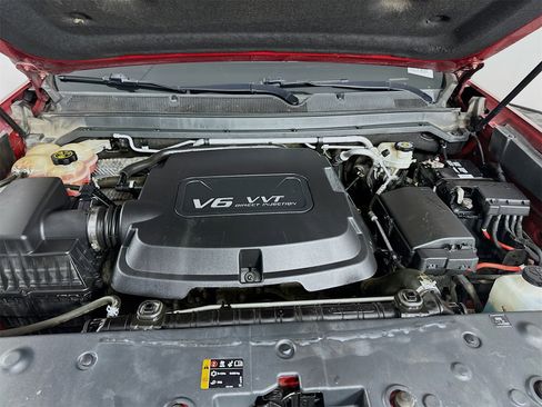 Used 2015 GMC Canyon SLE image 28