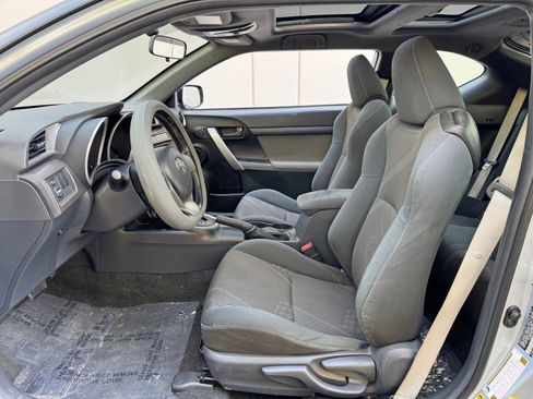 Used 2014 Scion tC 10 Series image 16