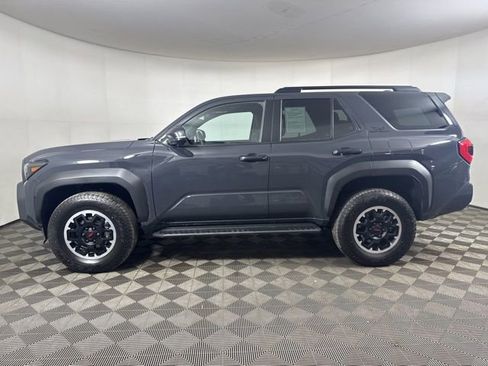 Used 2025 Toyota 4Runner TRD Off-Road image 7