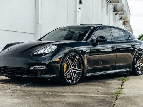 Used 2011 Porsche Panamera Turbo AWD/4WD image 6