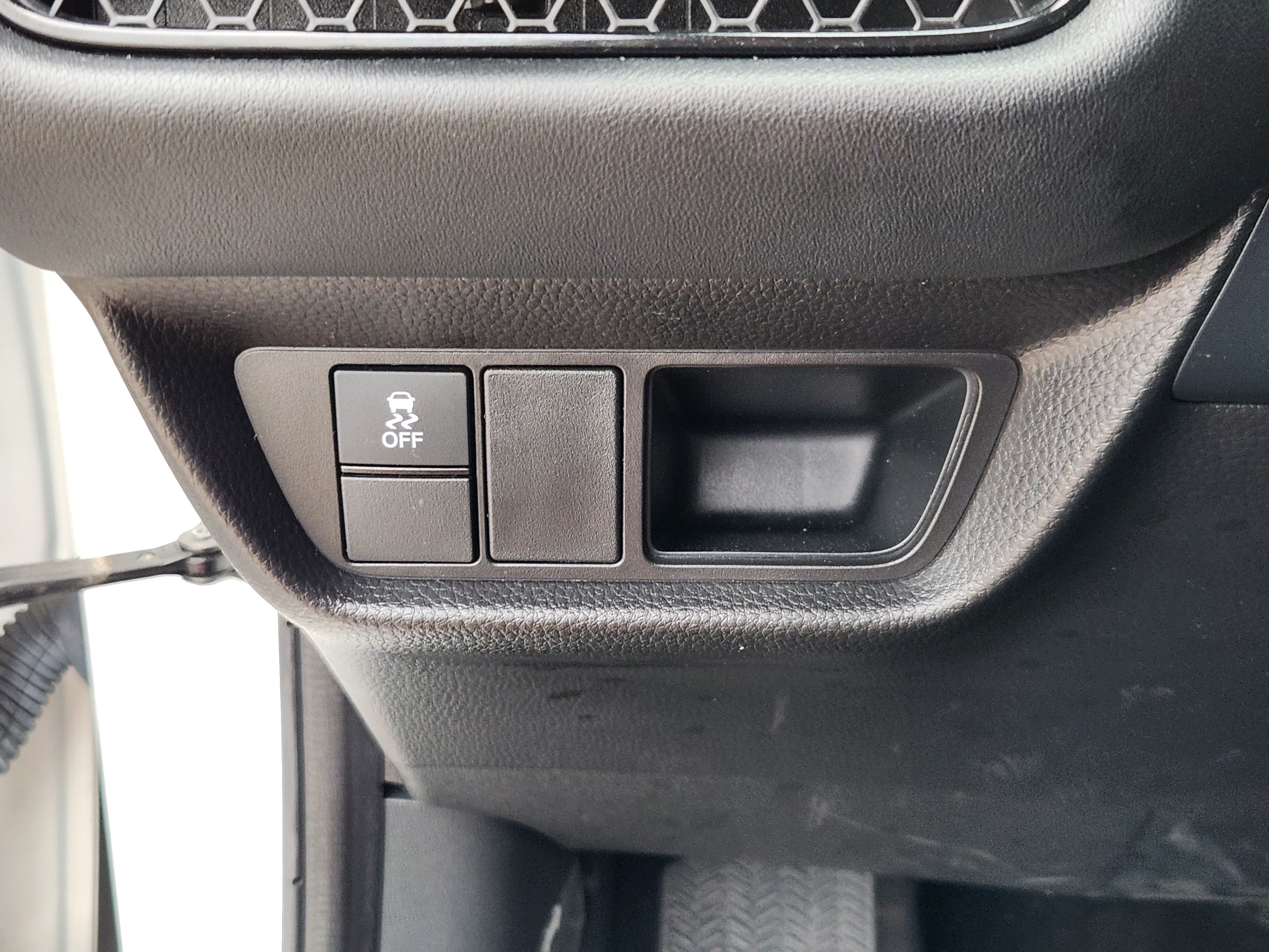 Certified 2024 Honda HR-V LX image 24