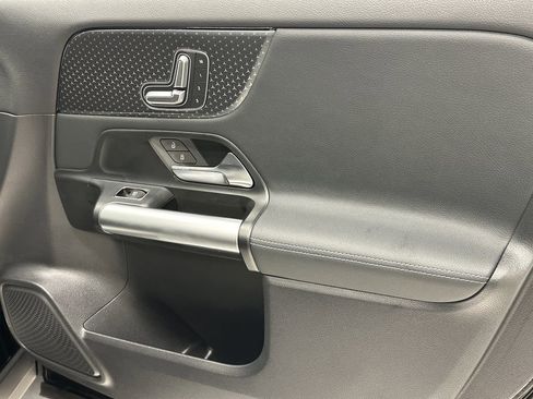 Certified 2025 Mercedes-Benz GLA 250 GLA 250 image 15