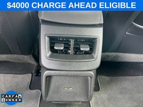 Used 2024 Chevrolet Equinox EV LT AWD/4WD image 12
