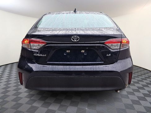 Certified 2024 Toyota Corolla LE FWD image 5