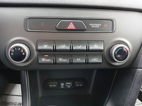 Used 2018 Kia Sportage LX image 13