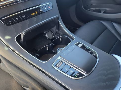 Used 2022 Mercedes-Benz GLC 300 4MATIC Coupe image 19