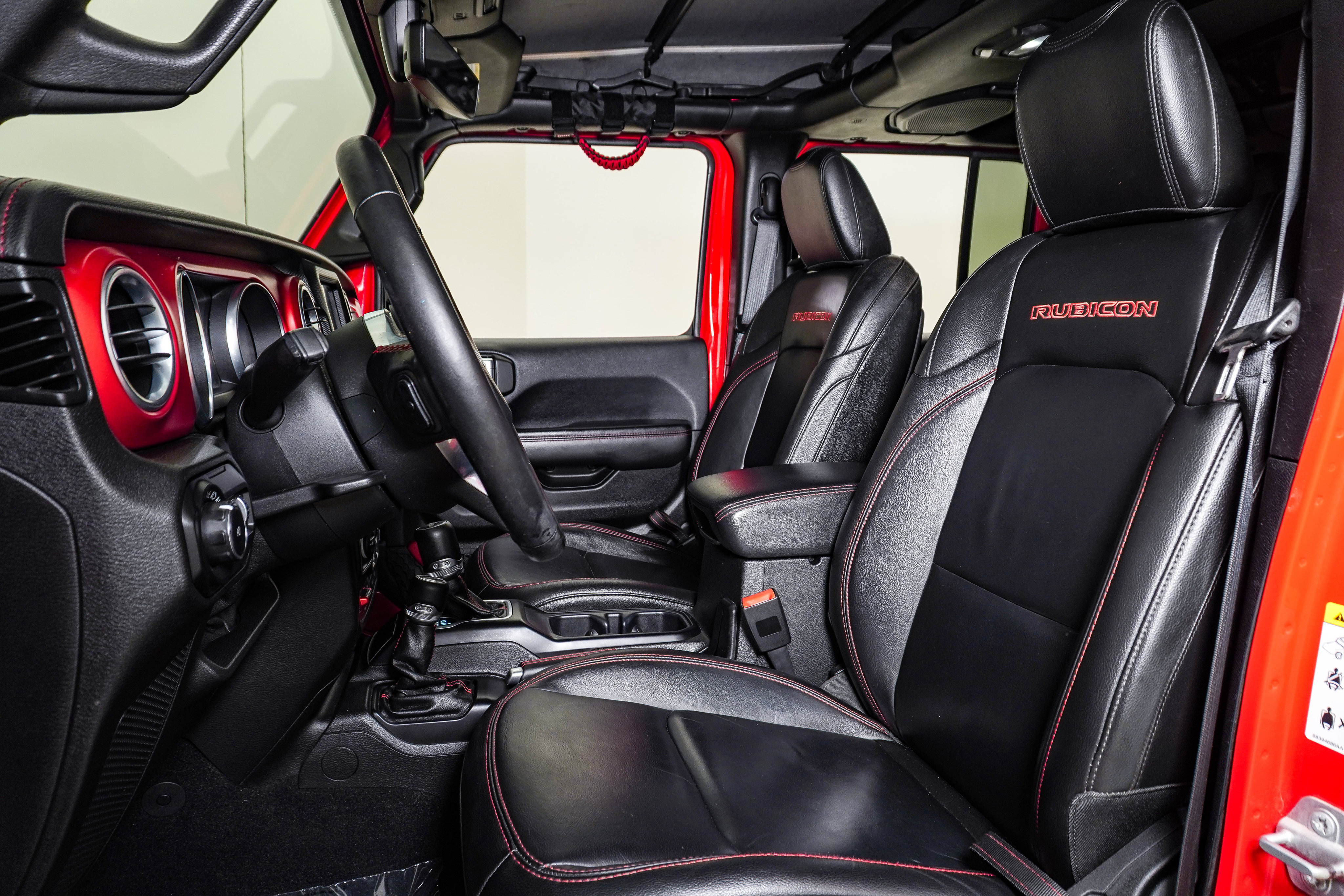 Used 2018 Jeep Wrangler Unlimited Rubicon AWD/4WD image 19
