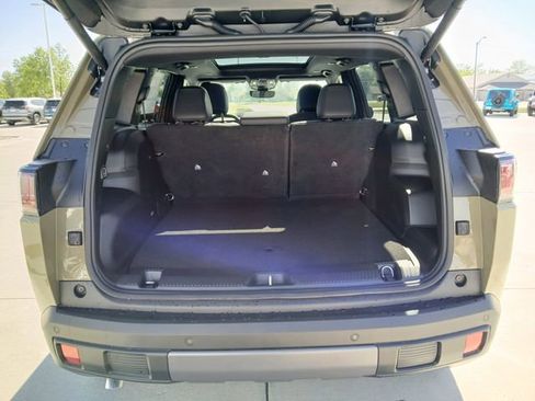 New 2026 Jeep Cherokee Limited AWD/4WD image 19